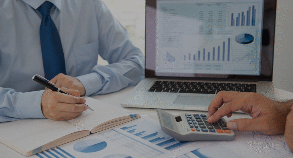 Accounting staff augmentation team working with onshore and offshore finance professionals at MindWhiz